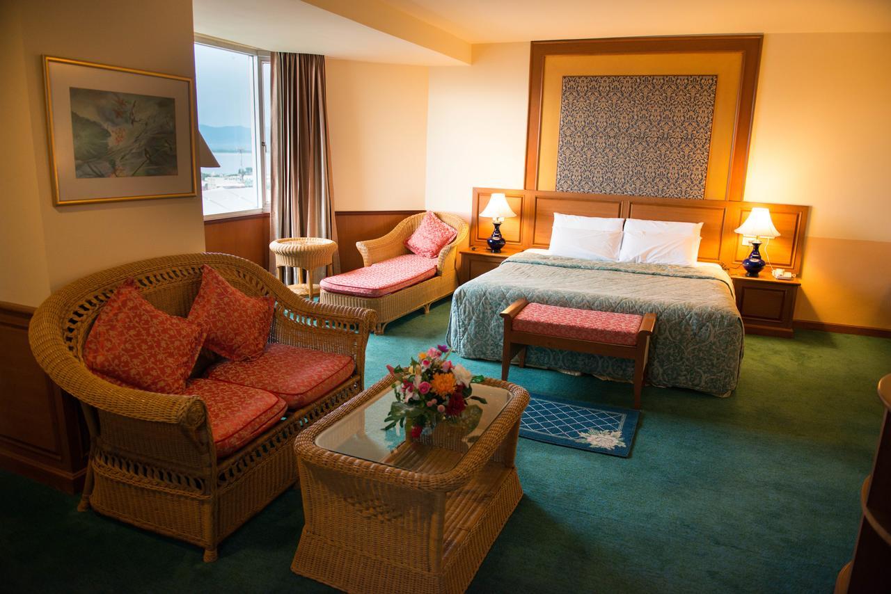 Phayao Gateway Hotel Ngoại thất bức ảnh